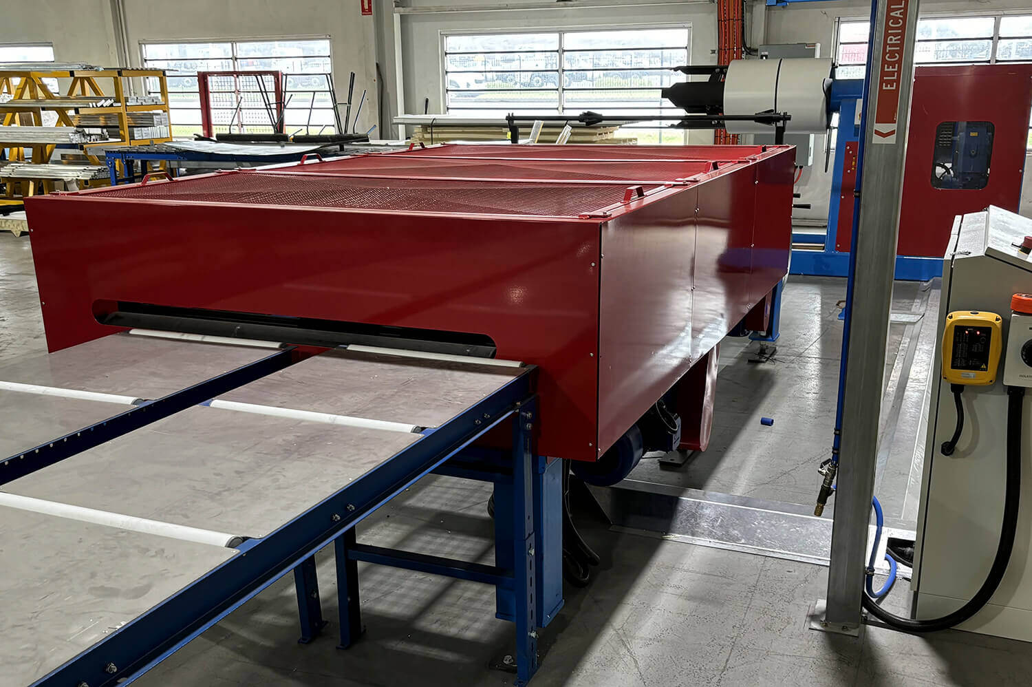 BGA z lock rollformer in insulated panel line_Bradbury